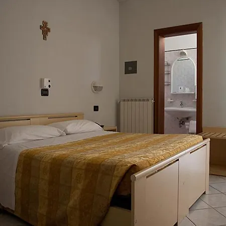 Hotel Monica Chianciano Terme Room photo